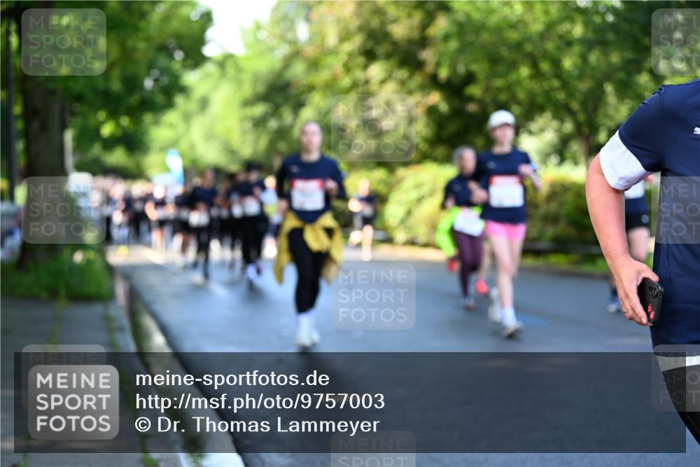 14.06.2026 - REWE Women's Run Dr. Thomas Lammeyer http://msf.ph/oto/9757003 14.06.2026 09:20:51 Laufen  meine-sportfotos.de
