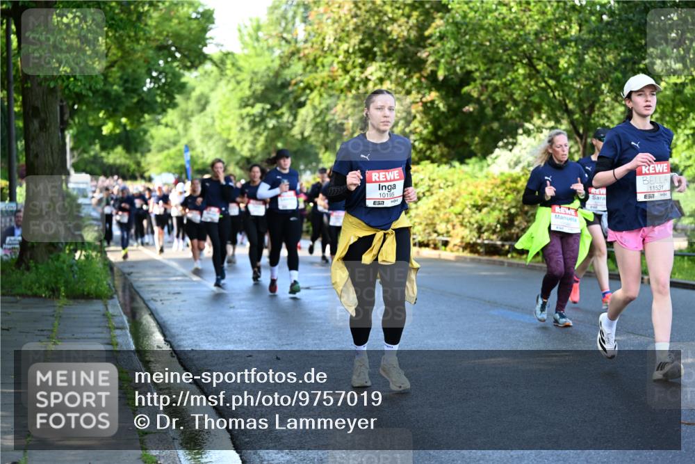 14.06.2026 - REWE Women's Run Dr. Thomas Lammeyer http://msf.ph/oto/9757019 14.06.2026 09:20:52 Laufen 10195, 7, 11531 meine-sportfotos.de