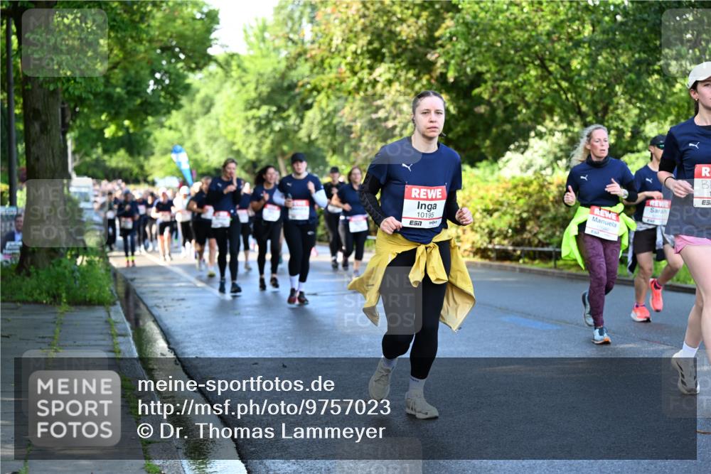 14.06.2026 - REWE Women's Run Dr. Thomas Lammeyer http://msf.ph/oto/9757023 14.06.2026 09:20:53 Laufen 10195, 7 meine-sportfotos.de