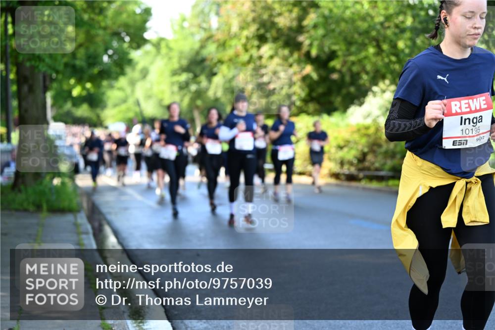 14.06.2026 - REWE Women's Run Dr. Thomas Lammeyer http://msf.ph/oto/9757039 14.06.2026 09:20:54 Laufen 10195 meine-sportfotos.de