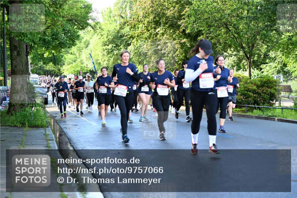 14.06.2026 - REWE Women's Run Dr. Thomas Lammeyer http://msf.ph/oto/9757066 14.06.2026 09:20:55 Laufen  meine-sportfotos.de