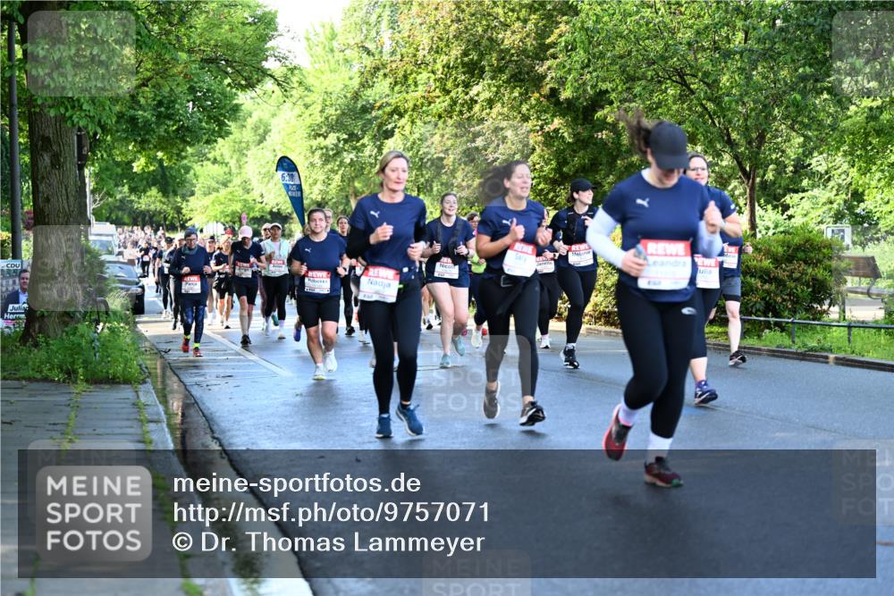 14.06.2026 - REWE Women's Run Dr. Thomas Lammeyer http://msf.ph/oto/9757071 14.06.2026 09:20:56 Laufen 6, 30 meine-sportfotos.de