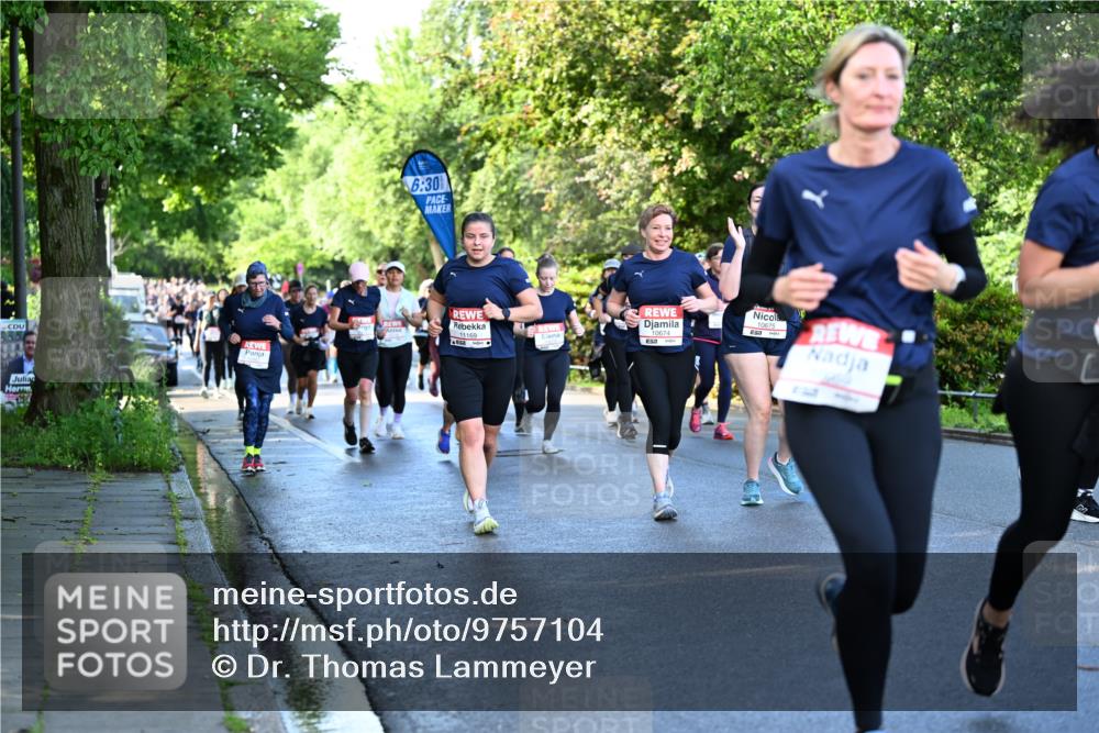 14.06.2026 - REWE Women's Run Dr. Thomas Lammeyer http://msf.ph/oto/9757104 14.06.2026 09:20:58 Laufen 6, 30, 10674, 10675, 11169 meine-sportfotos.de