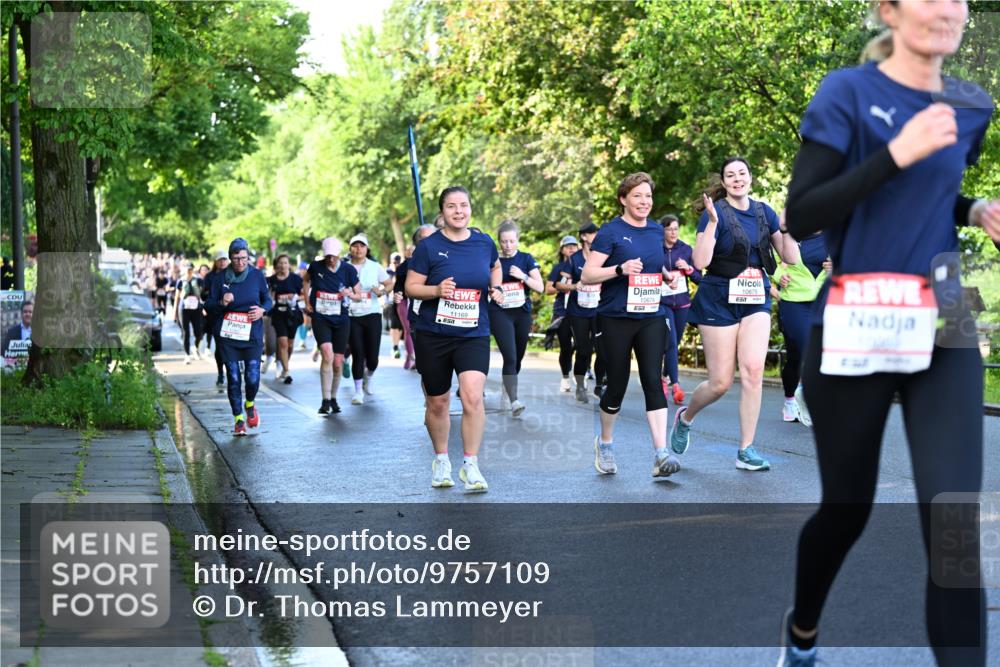 14.06.2026 - REWE Women's Run Dr. Thomas Lammeyer http://msf.ph/oto/9757109 14.06.2026 09:20:58 Laufen 11169, 10674, 10675 meine-sportfotos.de