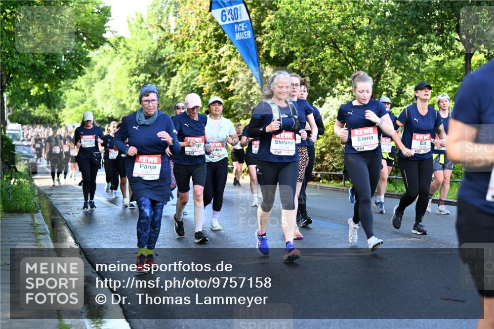 14.06.2026 - REWE Women's Run Dr. Thomas Lammeyer http://msf.ph/oto/9757158 14.06.2026 09:21:01 Laufen 10862, 112, 6, 30, 1118, 11114, 57, 10019, 10494 meine-sportfotos.de