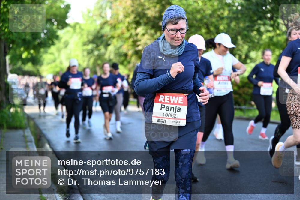 14.06.2026 - REWE Women's Run Dr. Thomas Lammeyer http://msf.ph/oto/9757183 14.06.2026 09:21:03 Laufen 10862 meine-sportfotos.de