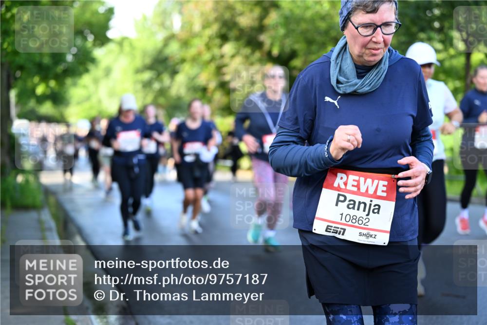 14.06.2026 - REWE Women's Run Dr. Thomas Lammeyer http://msf.ph/oto/9757187 14.06.2026 09:21:04 Laufen 10862 meine-sportfotos.de