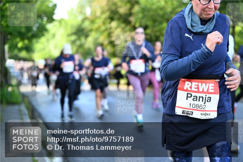 14.06.2026 - REWE Women's Run Dr. Thomas Lammeyer http://msf.ph/oto/9757189 14.06.2026 09:21:04 Laufen 10862 meine-sportfotos.de