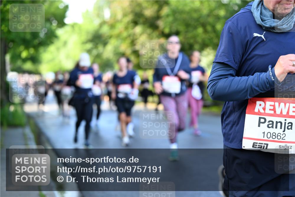 14.06.2026 - REWE Women's Run Dr. Thomas Lammeyer http://msf.ph/oto/9757191 14.06.2026 09:21:04 Laufen 10862 meine-sportfotos.de