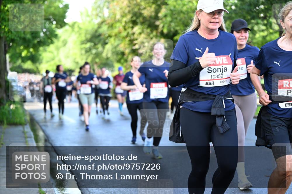 14.06.2026 - REWE Women's Run Dr. Thomas Lammeyer http://msf.ph/oto/9757226 14.06.2026 09:21:06 Laufen 10359, 7 meine-sportfotos.de