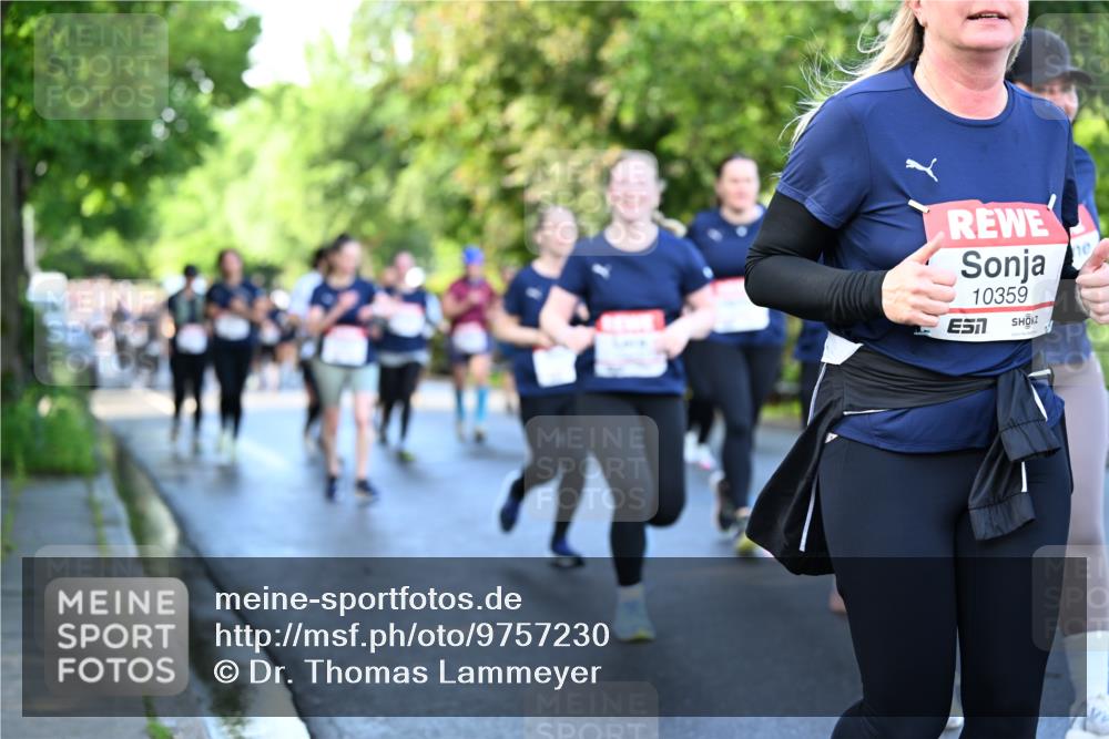 14.06.2026 - REWE Women's Run Dr. Thomas Lammeyer http://msf.ph/oto/9757230 14.06.2026 09:21:07 Laufen 10359 meine-sportfotos.de
