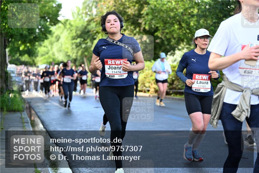 14.06.2026 - REWE Women's Run Dr. Thomas Lammeyer http://msf.ph/oto/9757307 14.06.2026 09:21:12 Laufen 11474, 7, 11161, 7, 7 meine-sportfotos.de