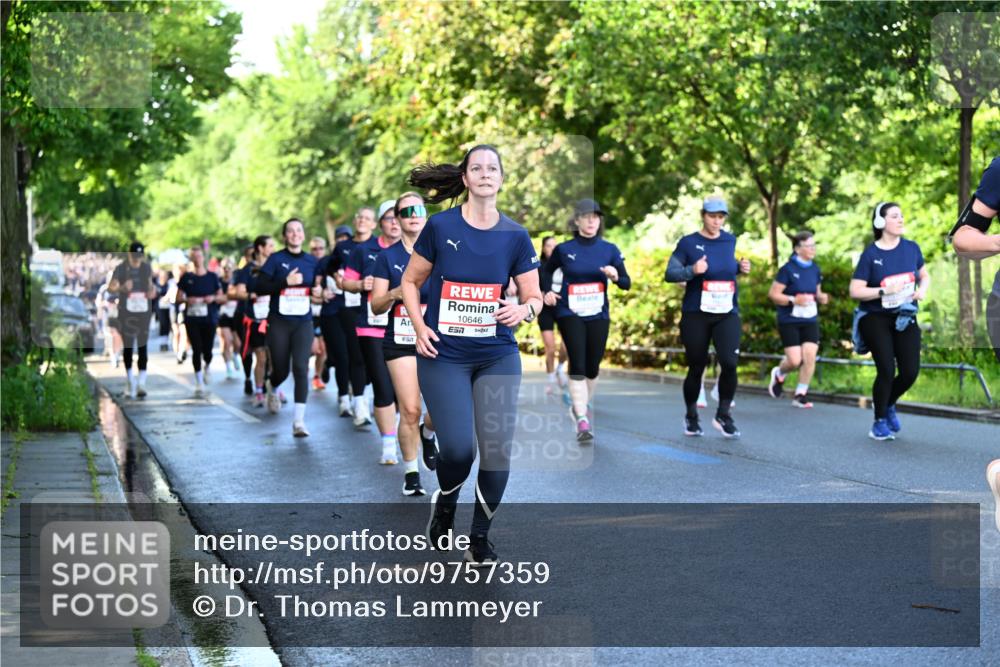 14.06.2026 - REWE Women's Run Dr. Thomas Lammeyer http://msf.ph/oto/9757359 14.06.2026 09:21:16 Laufen 10646, 7 meine-sportfotos.de