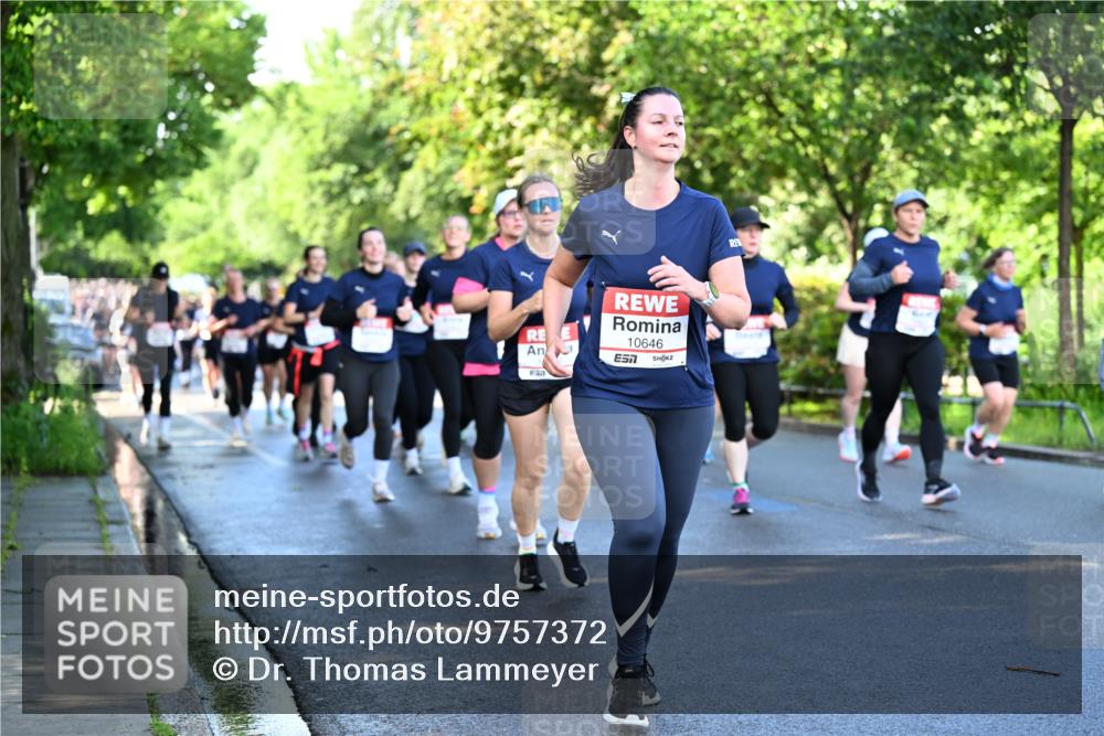14.06.2026 - REWE Women's Run Dr. Thomas Lammeyer http://msf.ph/oto/9757372 14.06.2026 09:21:17 Laufen 10646, 7 meine-sportfotos.de