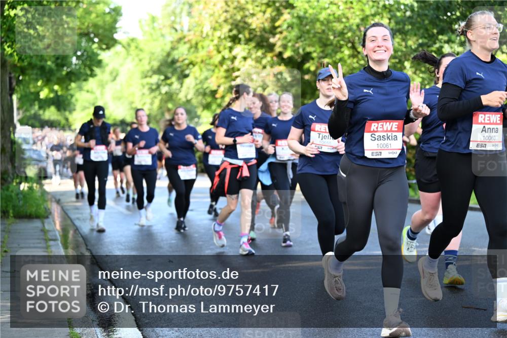 14.06.2026 - REWE Women's Run Dr. Thomas Lammeyer http://msf.ph/oto/9757417 14.06.2026 09:21:20 Laufen 80, 10655, 50, 10061, 10060 meine-sportfotos.de