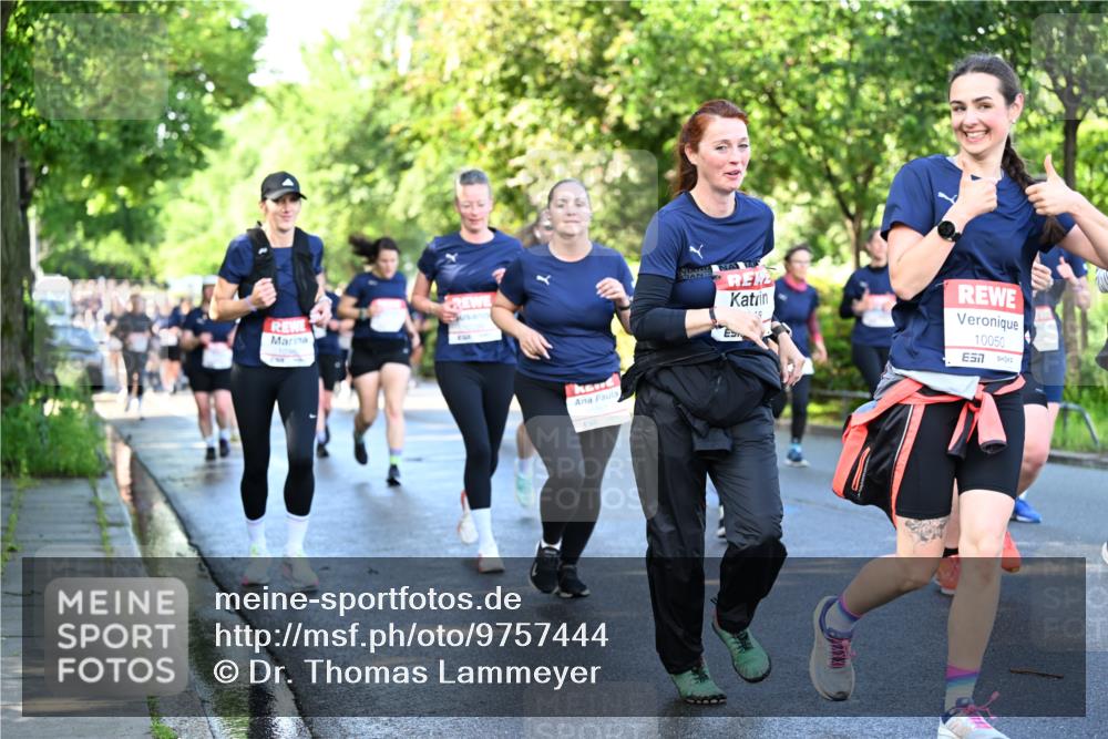 14.06.2026 - REWE Women's Run Dr. Thomas Lammeyer http://msf.ph/oto/9757444 14.06.2026 09:21:22 Laufen 10050, 7 meine-sportfotos.de