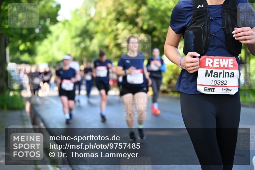 14.06.2026 - REWE Women's Run Dr. Thomas Lammeyer http://msf.ph/oto/9757485 14.06.2026 09:21:25 Laufen 10382, 7 meine-sportfotos.de