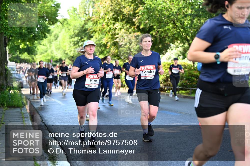 14.06.2026 - REWE Women's Run Dr. Thomas Lammeyer http://msf.ph/oto/9757508 14.06.2026 09:21:27 Laufen 10826, 11144 meine-sportfotos.de