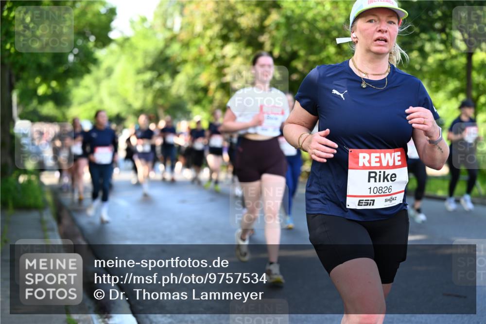 14.06.2026 - REWE Women's Run Dr. Thomas Lammeyer http://msf.ph/oto/9757534 14.06.2026 09:21:28 Laufen 10826 meine-sportfotos.de