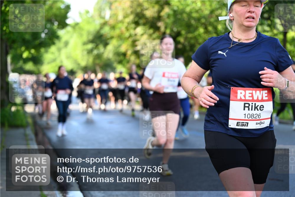 14.06.2026 - REWE Women's Run Dr. Thomas Lammeyer http://msf.ph/oto/9757536 14.06.2026 09:21:28 Laufen 10826 meine-sportfotos.de