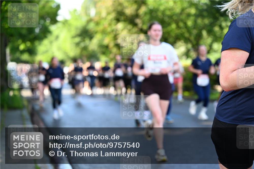 14.06.2026 - REWE Women's Run Dr. Thomas Lammeyer http://msf.ph/oto/9757540 14.06.2026 09:21:29 Laufen  meine-sportfotos.de