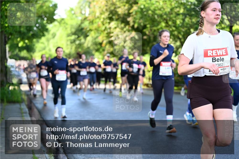 14.06.2026 - REWE Women's Run Dr. Thomas Lammeyer http://msf.ph/oto/9757547 14.06.2026 09:21:30 Laufen 362 meine-sportfotos.de