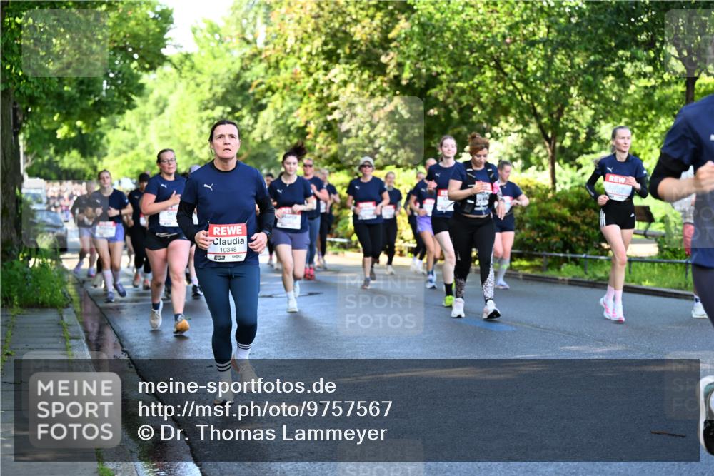 14.06.2026 - REWE Women's Run Dr. Thomas Lammeyer http://msf.ph/oto/9757567 14.06.2026 09:21:31 Laufen 10348, 7 meine-sportfotos.de