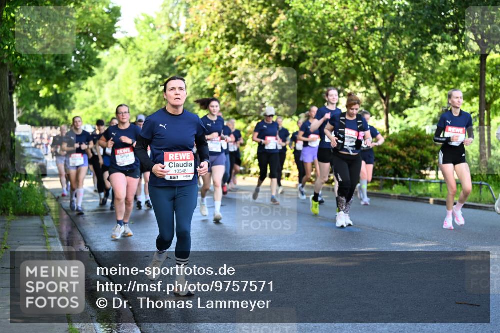 14.06.2026 - REWE Women's Run Dr. Thomas Lammeyer http://msf.ph/oto/9757571 14.06.2026 09:21:31 Laufen 10348 meine-sportfotos.de