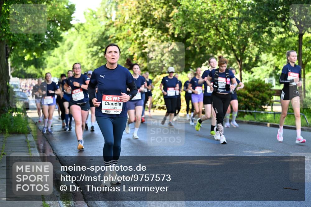 14.06.2026 - REWE Women's Run Dr. Thomas Lammeyer http://msf.ph/oto/9757573 14.06.2026 09:21:31 Laufen 10348 meine-sportfotos.de