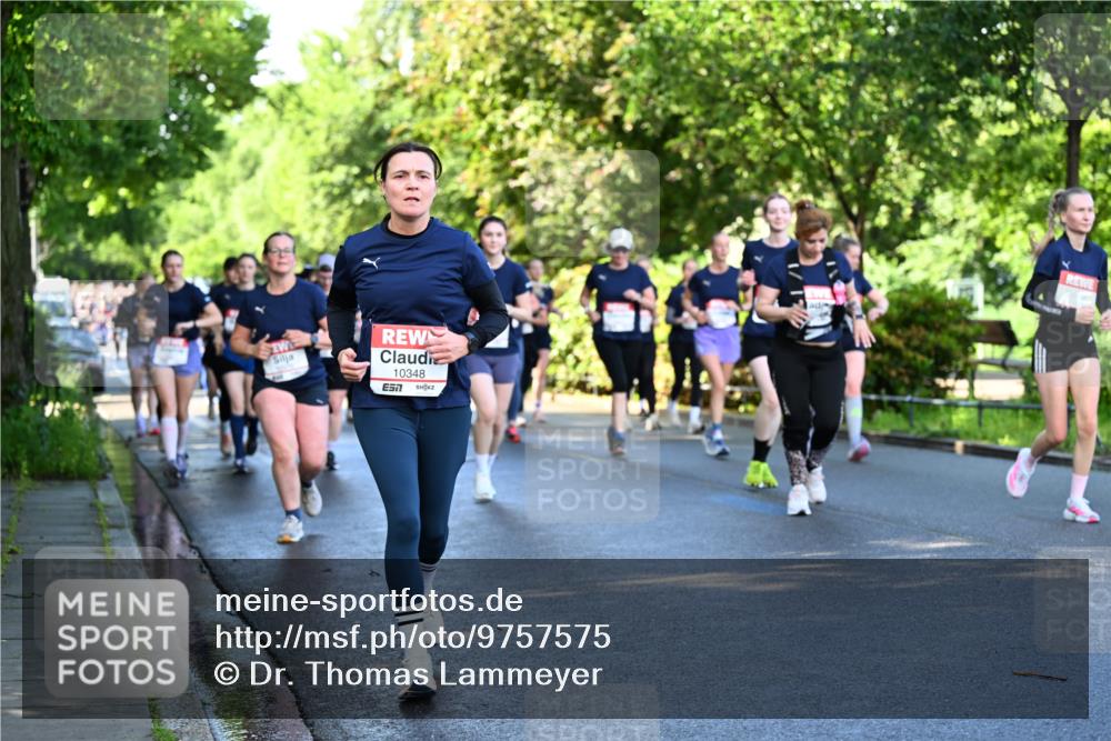 14.06.2026 - REWE Women's Run Dr. Thomas Lammeyer http://msf.ph/oto/9757575 14.06.2026 09:21:31 Laufen 10348, 7 meine-sportfotos.de