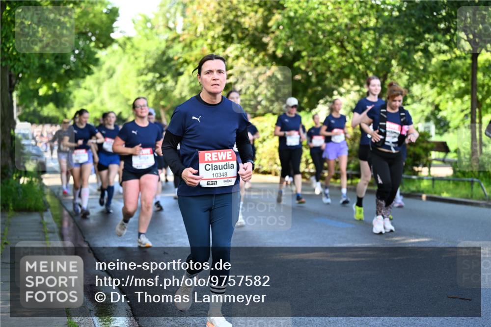 14.06.2026 - REWE Women's Run Dr. Thomas Lammeyer http://msf.ph/oto/9757582 14.06.2026 09:21:32 Laufen 10348, 7 meine-sportfotos.de