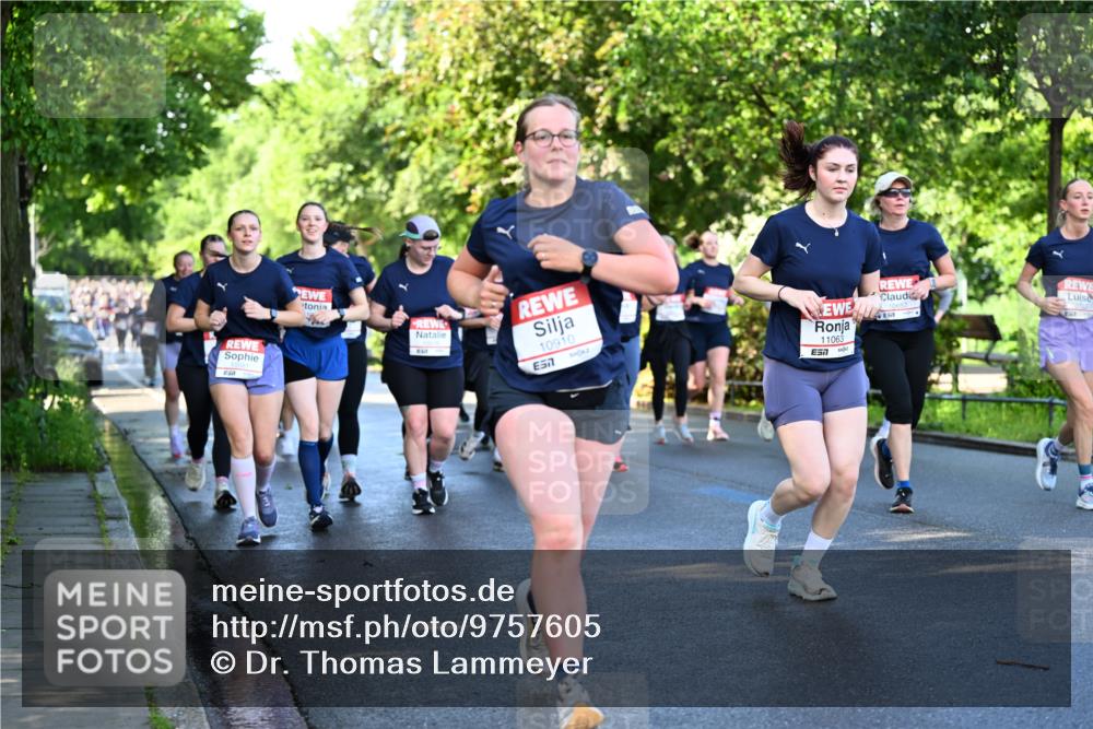 14.06.2026 - REWE Women's Run Dr. Thomas Lammeyer http://msf.ph/oto/9757605 14.06.2026 09:21:34 Laufen 10910, 7, 11063 meine-sportfotos.de