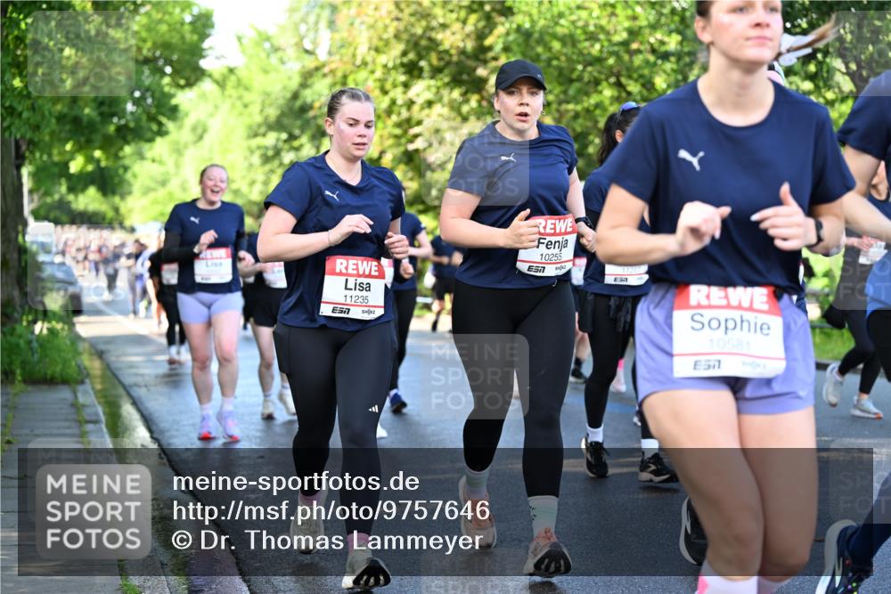 14.06.2026 - REWE Women's Run Dr. Thomas Lammeyer http://msf.ph/oto/9757646 14.06.2026 09:21:37 Laufen 11235, 7, 10255, 7, 11267, 7, 10581, 57 meine-sportfotos.de