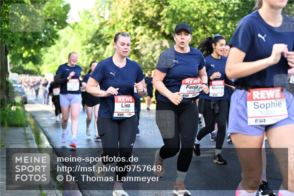 14.06.2026 - REWE Women's Run Dr. Thomas Lammeyer http://msf.ph/oto/9757649 14.06.2026 09:21:37 Laufen 11235, 10255, 7, 11267, 7, 10581 meine-sportfotos.de