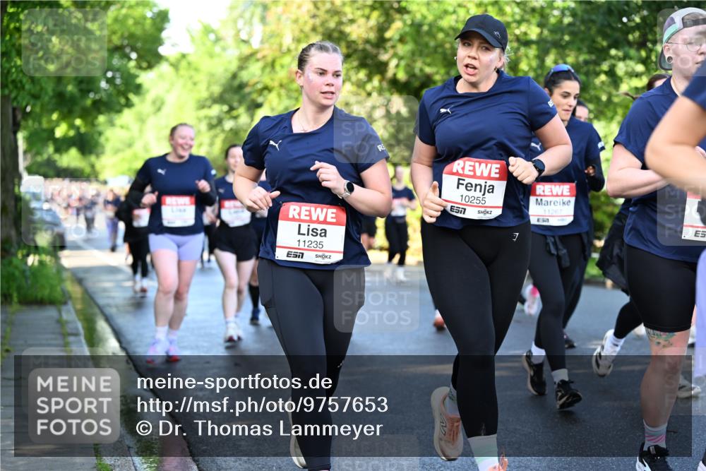 14.06.2026 - REWE Women's Run Dr. Thomas Lammeyer http://msf.ph/oto/9757653 14.06.2026 09:21:37 Laufen 11235, 10255, 7, 11267 meine-sportfotos.de