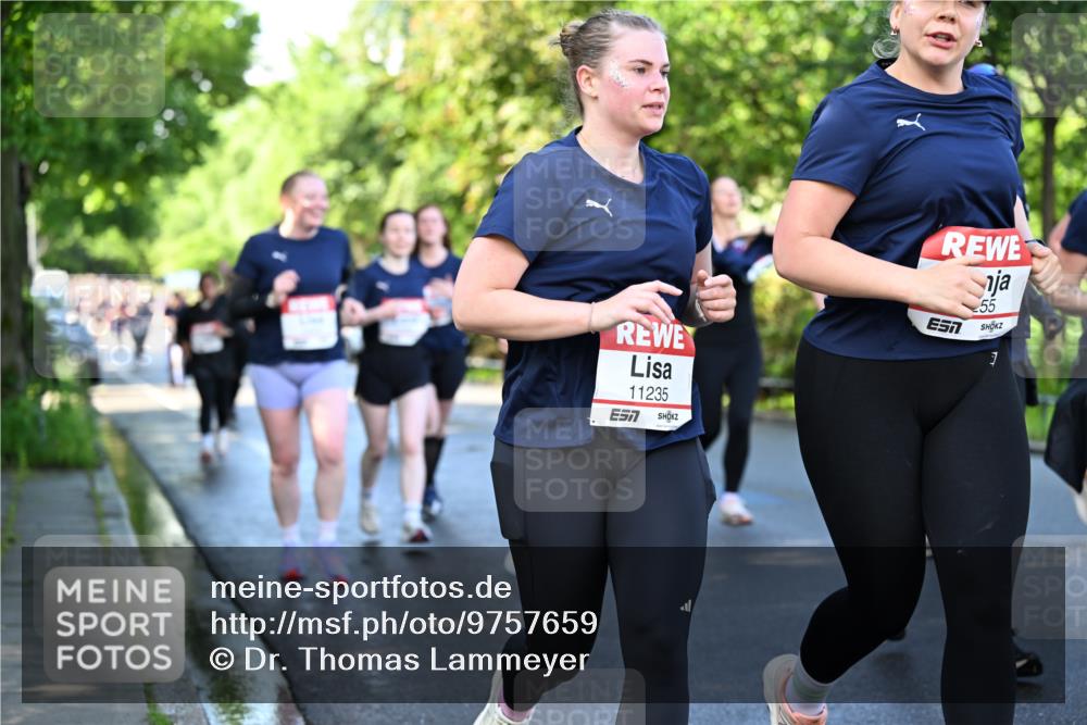 14.06.2026 - REWE Women's Run Dr. Thomas Lammeyer http://msf.ph/oto/9757659 14.06.2026 09:21:37 Laufen 11235, 55 meine-sportfotos.de