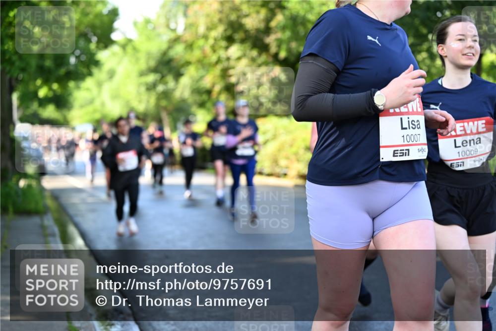 14.06.2026 - REWE Women's Run Dr. Thomas Lammeyer http://msf.ph/oto/9757691 14.06.2026 09:21:40 Laufen 10007, 10009, 7 meine-sportfotos.de