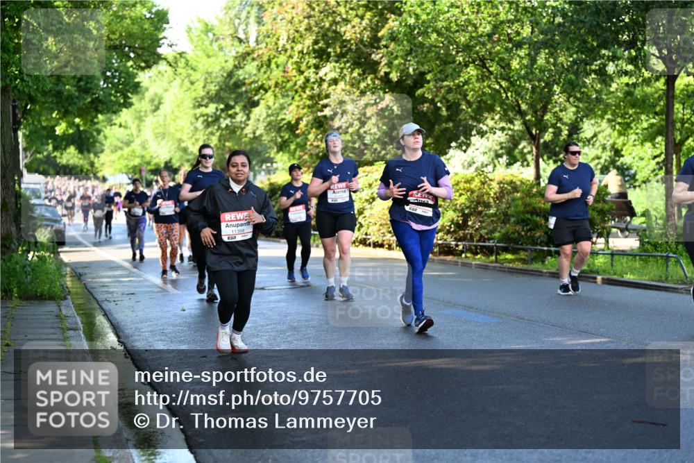 14.06.2026 - REWE Women's Run Dr. Thomas Lammeyer http://msf.ph/oto/9757705 14.06.2026 09:21:41 Laufen 11398 meine-sportfotos.de