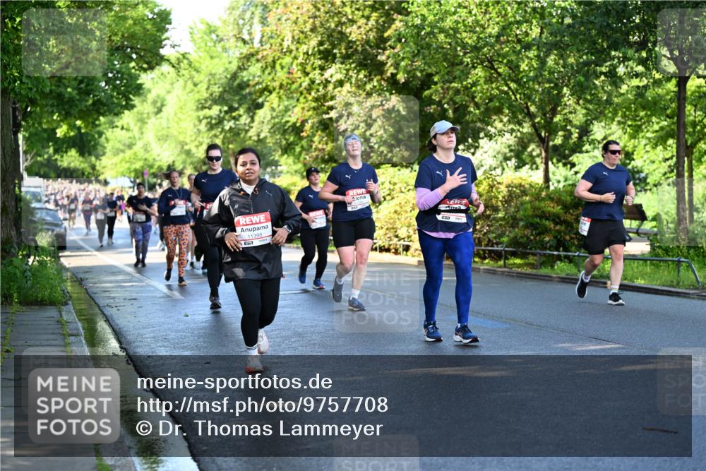 14.06.2026 - REWE Women's Run Dr. Thomas Lammeyer http://msf.ph/oto/9757708 14.06.2026 09:21:41 Laufen 11398 meine-sportfotos.de