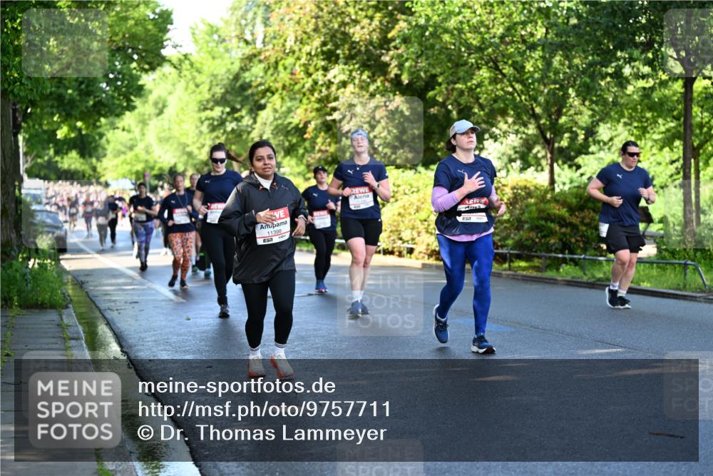 14.06.2026 - REWE Women's Run Dr. Thomas Lammeyer http://msf.ph/oto/9757711 14.06.2026 09:21:41 Laufen 11398, 7 meine-sportfotos.de