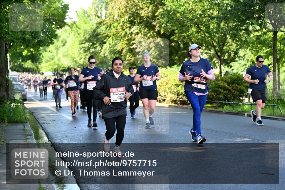 14.06.2026 - REWE Women's Run Dr. Thomas Lammeyer http://msf.ph/oto/9757715 14.06.2026 09:21:42 Laufen 11398, 7, 7 meine-sportfotos.de