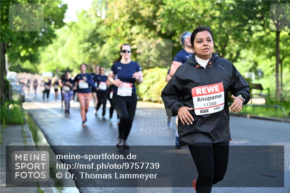 14.06.2026 - REWE Women's Run Dr. Thomas Lammeyer http://msf.ph/oto/9757739 14.06.2026 09:21:43 Laufen 11398, 7 meine-sportfotos.de