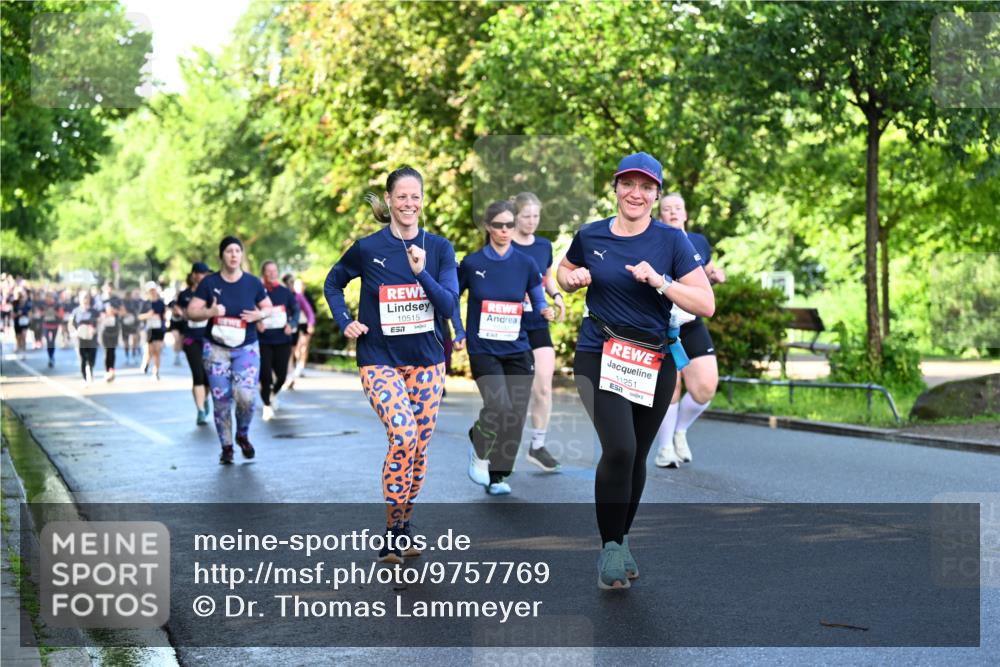 14.06.2026 - REWE Women's Run Dr. Thomas Lammeyer http://msf.ph/oto/9757769 14.06.2026 09:21:46 Laufen 10515, 11251 meine-sportfotos.de