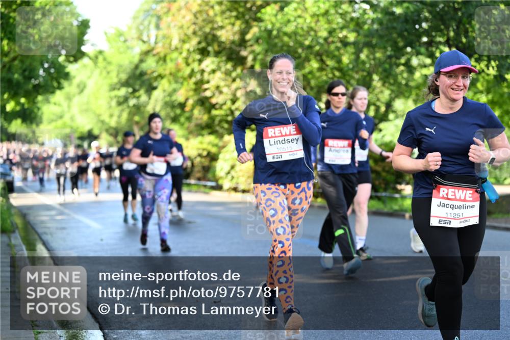 14.06.2026 - REWE Women's Run Dr. Thomas Lammeyer http://msf.ph/oto/9757781 14.06.2026 09:21:47 Laufen 10515, 57, 11251 meine-sportfotos.de