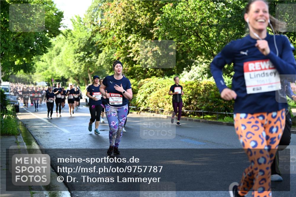 14.06.2026 - REWE Women's Run Dr. Thomas Lammeyer http://msf.ph/oto/9757787 14.06.2026 09:21:48 Laufen 11525, 7, 10515 meine-sportfotos.de