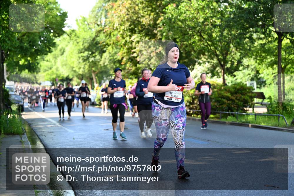 14.06.2026 - REWE Women's Run Dr. Thomas Lammeyer http://msf.ph/oto/9757802 14.06.2026 09:21:49 Laufen 11525, 7 meine-sportfotos.de