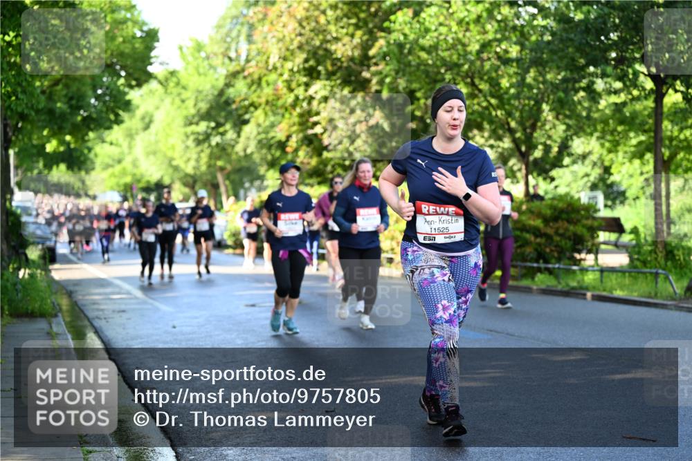 14.06.2026 - REWE Women's Run Dr. Thomas Lammeyer http://msf.ph/oto/9757805 14.06.2026 09:21:50 Laufen 11525 meine-sportfotos.de
