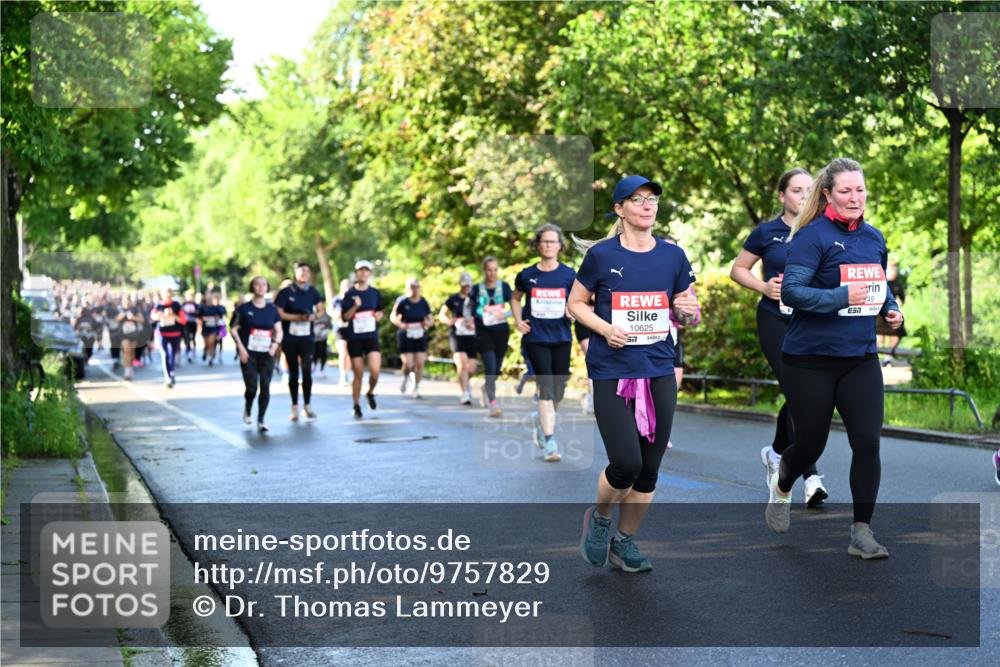 14.06.2026 - REWE Women's Run Dr. Thomas Lammeyer http://msf.ph/oto/9757829 14.06.2026 09:21:52 Laufen 10625 meine-sportfotos.de