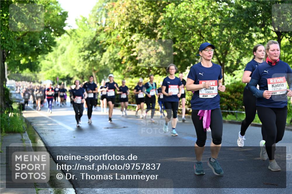14.06.2026 - REWE Women's Run Dr. Thomas Lammeyer http://msf.ph/oto/9757837 14.06.2026 09:21:52 Laufen 10625, 7, 11149 meine-sportfotos.de