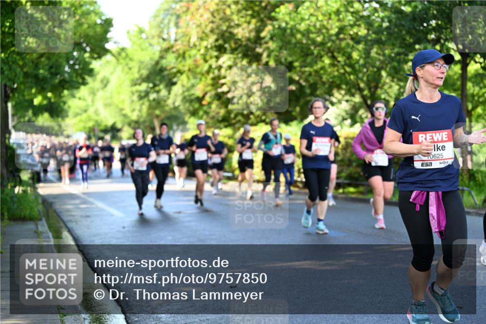 14.06.2026 - REWE Women's Run Dr. Thomas Lammeyer http://msf.ph/oto/9757850 14.06.2026 09:21:53 Laufen 0625 meine-sportfotos.de